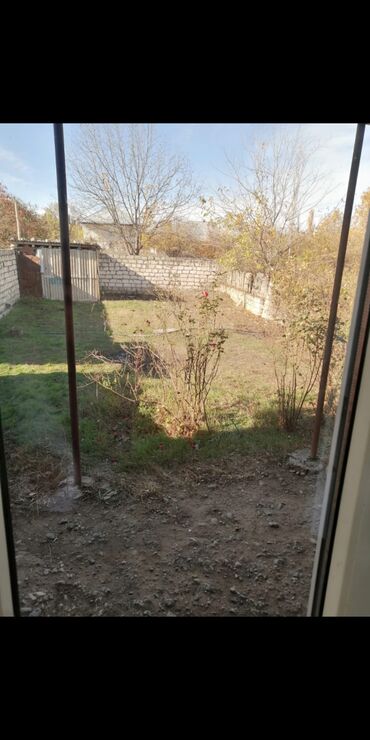 Həyət evləri və villaların satışı: 3 otaqlı, 5 kv. m, Orta təmir — 12