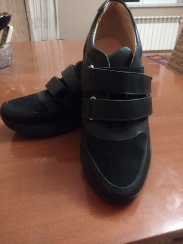 обувь: Туфли, Размер: 41, цвет - Черный, Новый
