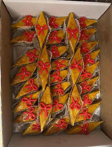 Un məmulatları: Şirniyyatlar evdə hazırlanır təmiz və keyfiyyətli şəkərbura 1 manat 50 — 1