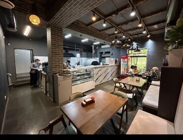Рестораны, кафе: С оборудованием, Действующий, С мебелью, 100 м²