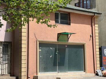 Ofislər: Azadlıq prospektində, Azadlıq metrosuna və Nəsimi metrosuna yaxın — 15