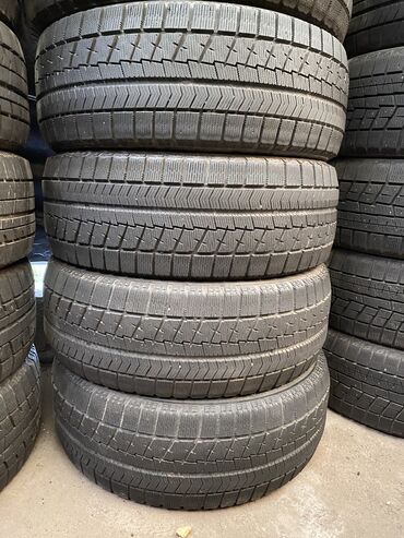 Шины: Шины 215 / 55 / R 17, Зима, Б/у, Комплект, Легковые, Япония, Bridgestone