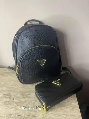 Torbe: Guess ranac NOVO

Novo
Replika

fb Moja Kupovina 1 — 5