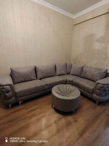 Kreslolar: Künc divan, İşlənmiş, Açılan, Bazalı