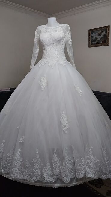 Toy paltarları: Məclis və gəlinlik dəstləri – zərif balıq, A-kəsim və şahzadə — 5