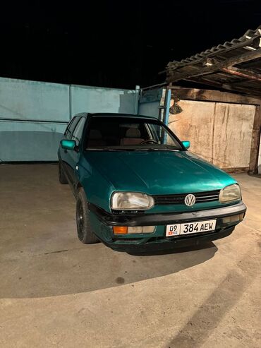 golf четвёрка: Volkswagen Golf: 1991 г., 1.8 л, Механика, Бензин, Хэтчбэк