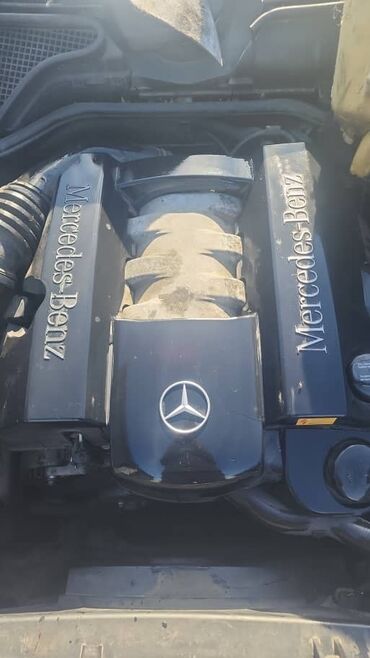Бамперы: Бензиновый мотор Mercedes-Benz 3.2 л, Б/у, Оригинал