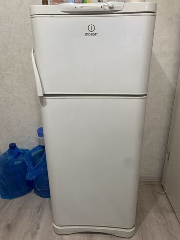 poco f3 gt купить: Холодильник Indesit, Двухкамерный, De frost (капельный)