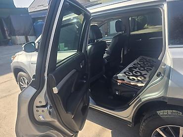 Унаа сатуу: Toyota Highlander: 2017 г., Гибрид, Кроссовер — 9