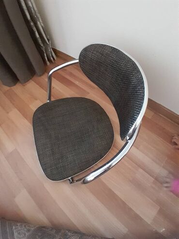 перетяжка стульев: Барный стул без ноги