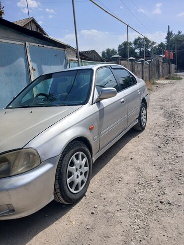 машина тайота: Honda Civic: 2000 г., 1.5 л, Автомат, Бензин, Седан
