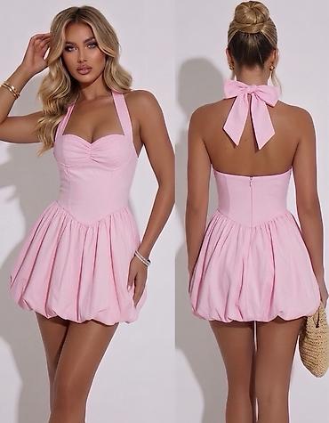 Mini halter haljina sa “bubble” suknjom
2800din
S M L