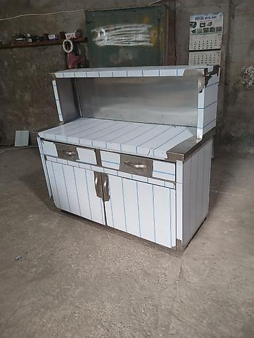 divar rəf: Daşınma arabası – paslanmayan poladdan iş stolu və vitrinli modul - — 3