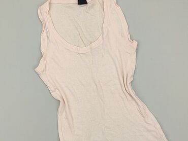 T-shirts: T-shirt, Gap, S (EU 36), condition - Good