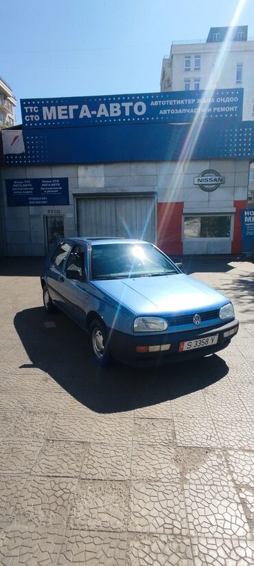 голф 3 баткен: Volkswagen Golf: 1992 г., 1.8 л, Механика, Бензин, Хэтчбэк