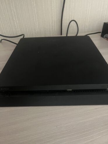 купить игры на пс 4 бу: PlayStation 4 Slim 1000GB 60 fps Тянет все игры купили 3 месяца назад