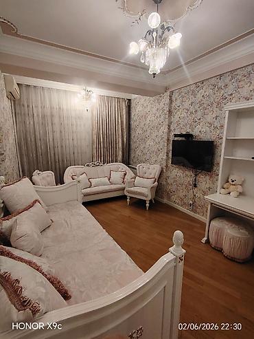Mənzillər: 4 otaqlı, Yeni tikili, 217 kv. m — 9