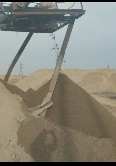 Песок: Песок, Озёрный, Насыпью, Камаз — 11