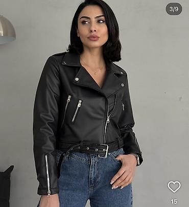 Kurtkalar: Qadınlar üçün qara dərimsi biker gödəkçə - Model: qısa kəsimli, biker — 2