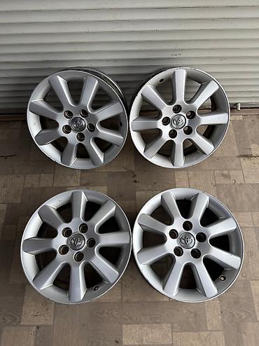 Диски: Литые Диски R 16 Toyota, Комплект, отверстий - 5, Б/у — 2