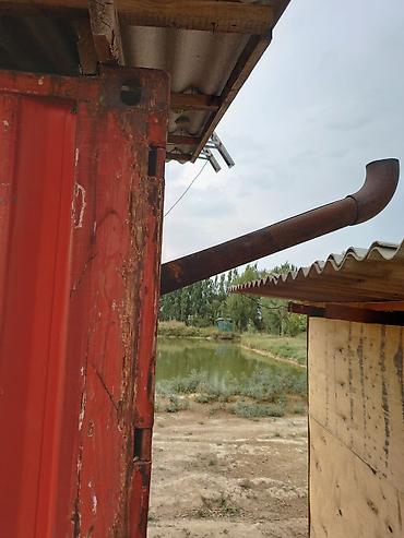 Контейнеры: Продаю домик-контейнер, утепленный. 3000$ — 6