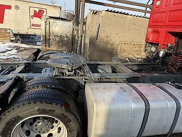 Тягачи: Тягач, DAF, 2002 г., Тентованный — 6