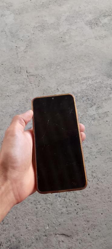Mobil telefonlar: Samsung Galaxy A05, 128 GB, rəng - Qızılı, Sensor — 1
