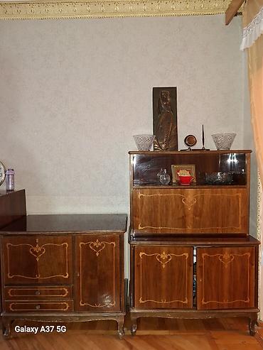 qedimi bufet: Antik qoz ağacindan - Material: təbii qoz ağac (qoz tonlarında) — 1