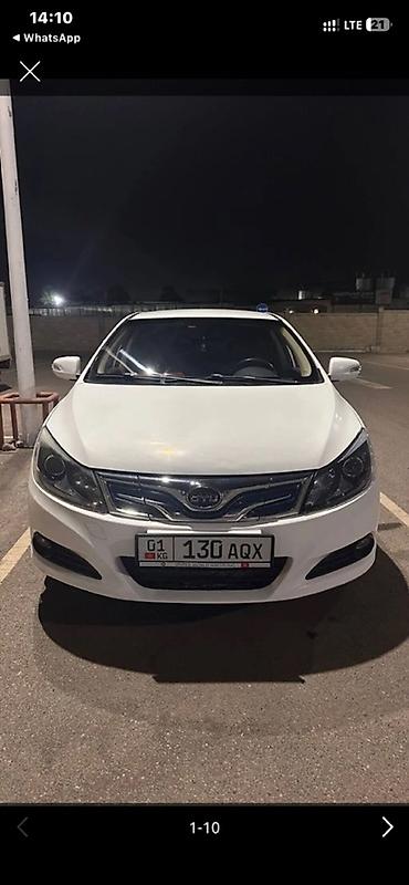 BYD: BYD E5: 2017 г., Седан — 1
