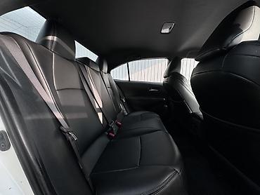 Toyota: Toyota Corolla: 2022 г., 1.5 л, Автомат, Бензин, Седан — 6