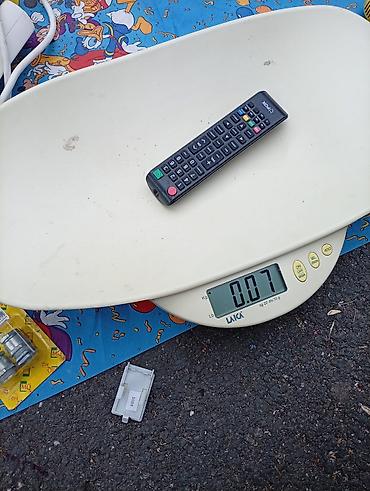 hand phone: Digitalna bebi vaga LAICA (do 20 kg, rezolucija 10 g) - Brend/model — 2