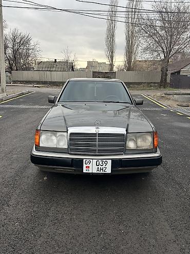 Mercedes-Benz: Mercedes-Benz 220: 1993 г., 2.2 л, Автомат, Бензин, Седан — 9