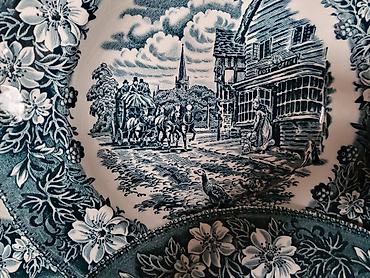stari kredenac prodaja: Engleski tanjiri Royal Tudor Ware iz 70ih godina. Duboki engleski — 6