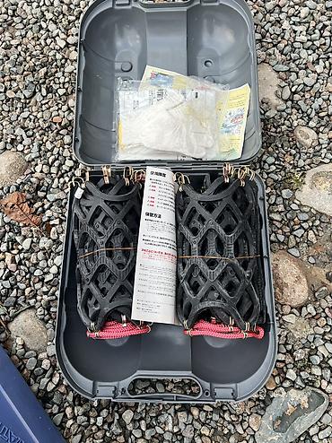 Другие аксессуары для шин, дисков и колес: Комплект цепей противоскольжения Grass Quick Easy QE14L. В комплекте — 10