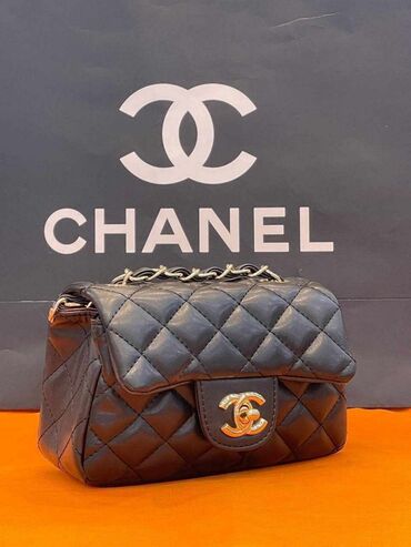 original chanel cg naocare: Chanel crna torba Jos jedna na stanju 2100 din Moze licno preuzimanje