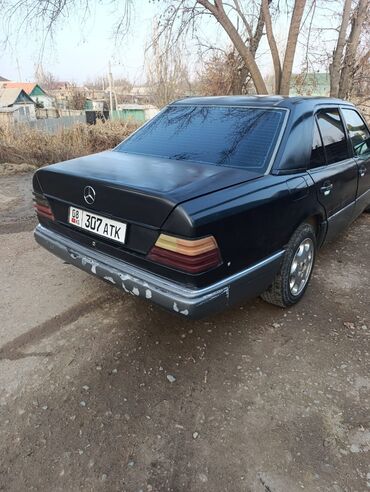 Mercedes-Benz: Mercedes-Benz W124: 1992 г., 2.3 л, Механика, Бензин, Седан — 4