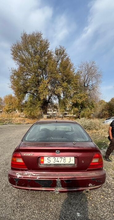 Honda: Honda Civic: 1997 г., Механика, Бензин, Седан — 3