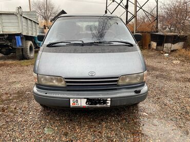 Toyota: Toyota Previa: 1991 г., 2.4 л, Механика, Бензин, Минивэн