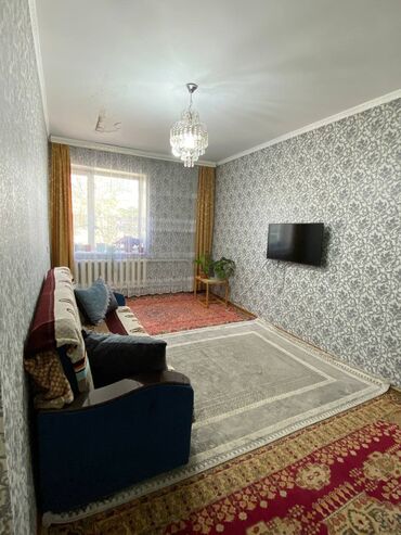 кувартира бишкек: 3 бөлмө, 60 кв. м, Жеке план, 4 кабат, Эски ремонт
