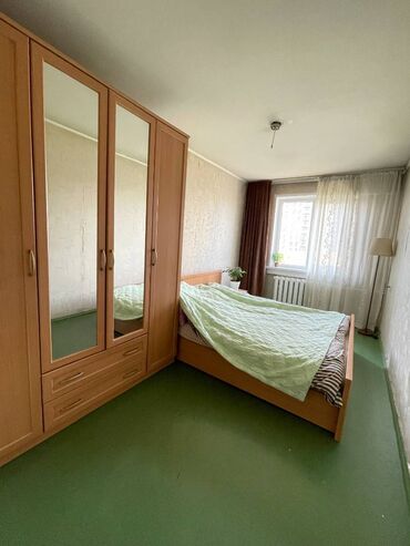 срочная продажа авто бишкек: 2 комнаты, 44 м², 104 серия, 4 этаж