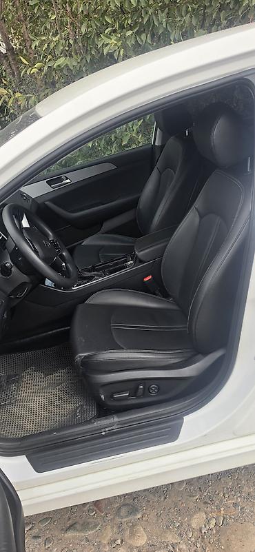 Продажа авто: Hyundai Sonata: 2022 г., 0.2 л, Автомат, Газ, Седан — 5
