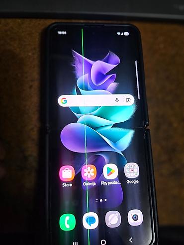 intel core i5 2400s: Samsung Galaxy Z Flip3 5G – ljubičasta boja (Lavender)Telefon je ovako — 3