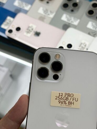 Apple iPhone: IPhone 12 Pro, 256 GB, Ağ, Simsiz şarj — 2