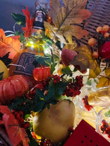 Kompleti namirnica: Poklon aranžmani – premium setovi sa pićem i dekoracijom - Ručno — 18