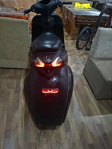 klas: Şəhər içi gediş-gəliş üçün kompakt elektrik skuter - Gövdə: qara — 5