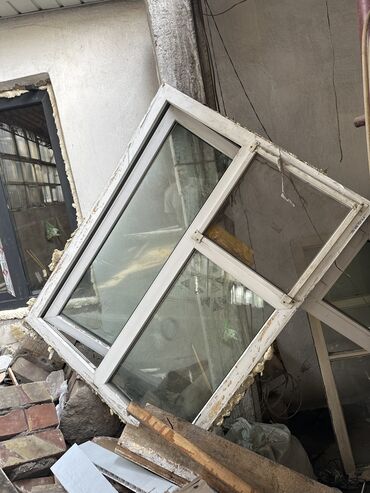 окна стекло: Пластиковое окно, Комбинированное, цвет - Белый, Б/у, 125 *95, Самовывоз