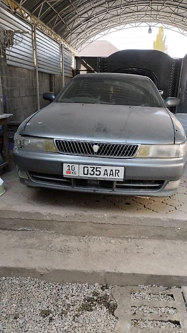 Toyota Chaser: 1994 г., 2 л, Автомат, Бензин, Седан
