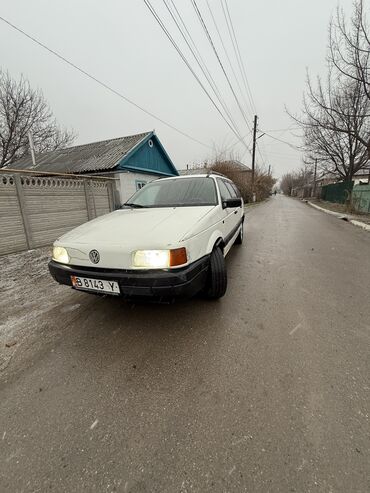 Volkswagen: Volkswagen Passat: 1991 г., 1.8 л, Механика, Бензин, Универсал — 7