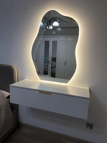 standing mirror: Туалетные столики с круглым зеркалом и консоль Описание: - — 6