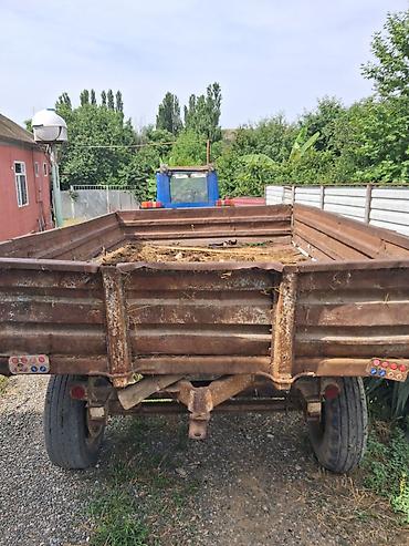 vito 646 motor: Mavi rəngli təkərli traktor Xüsusiyyətlər: - Kabinəli konstruksiya — 6